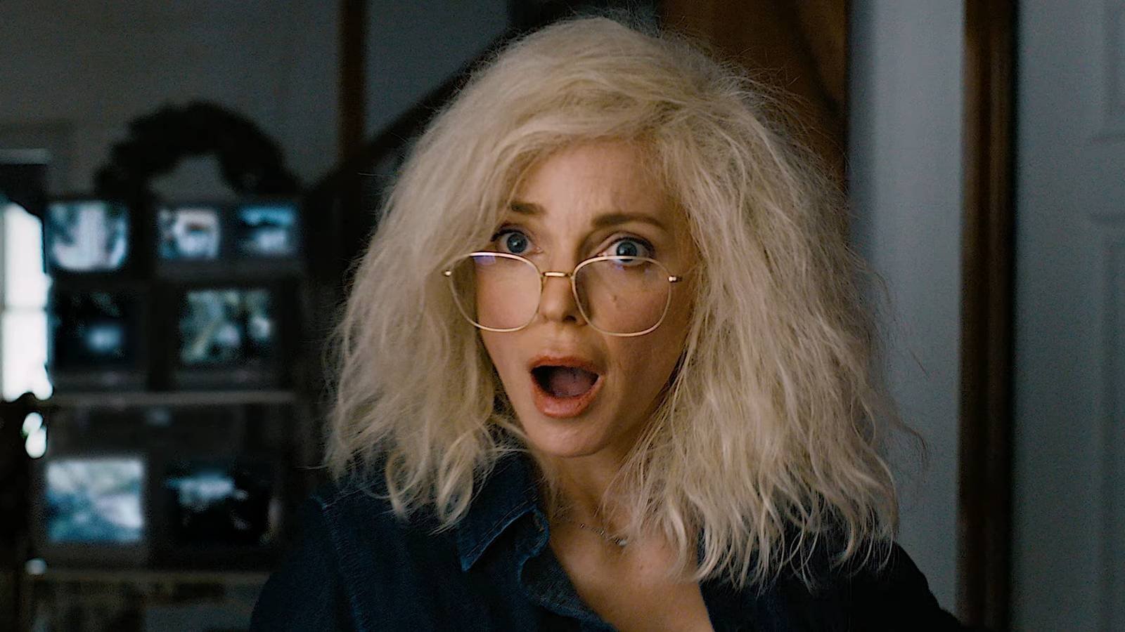 Anna Faris as Cindy looks surprised in Scary Movie 6.