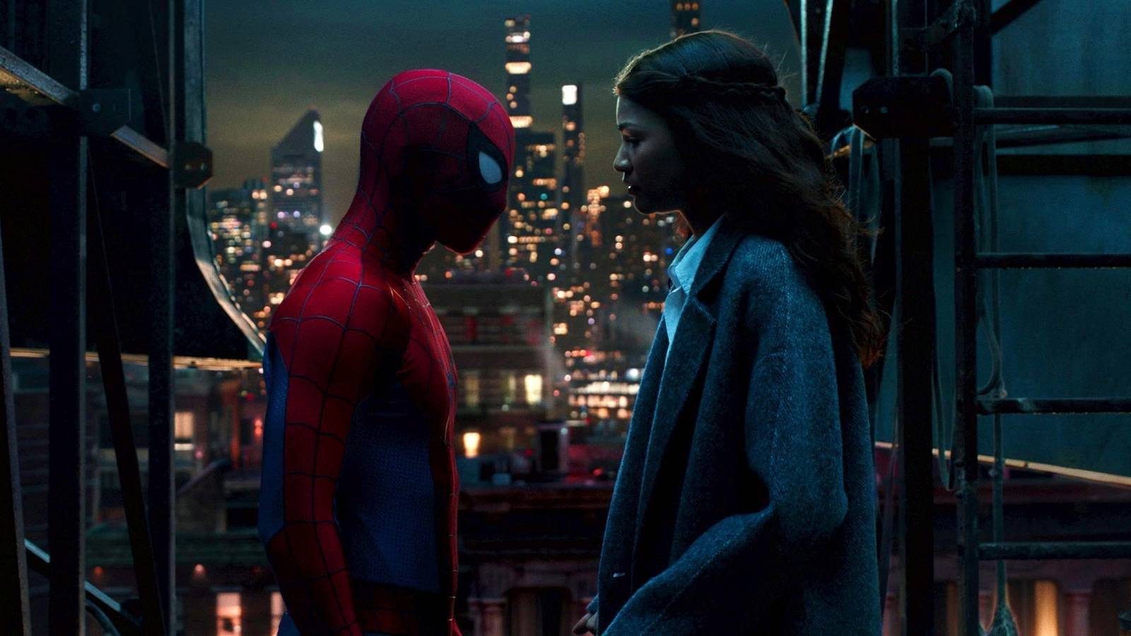 Spider-Man and MJ talking in Spider-Man: Brand New Day